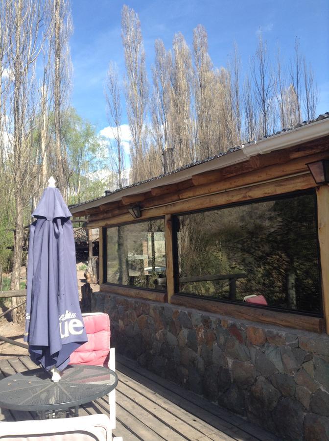 Mil Piedras Cabins Potrerillos Bagian luar foto